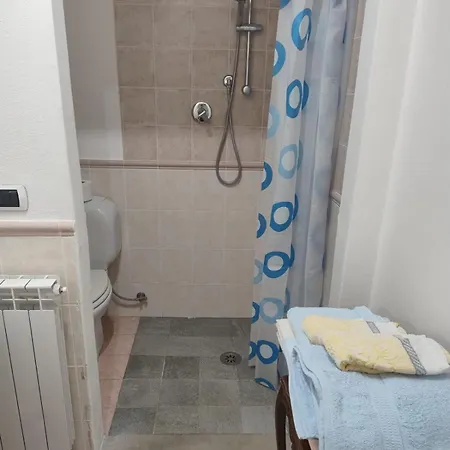 Πανσιόν Casa Claudia 3*
